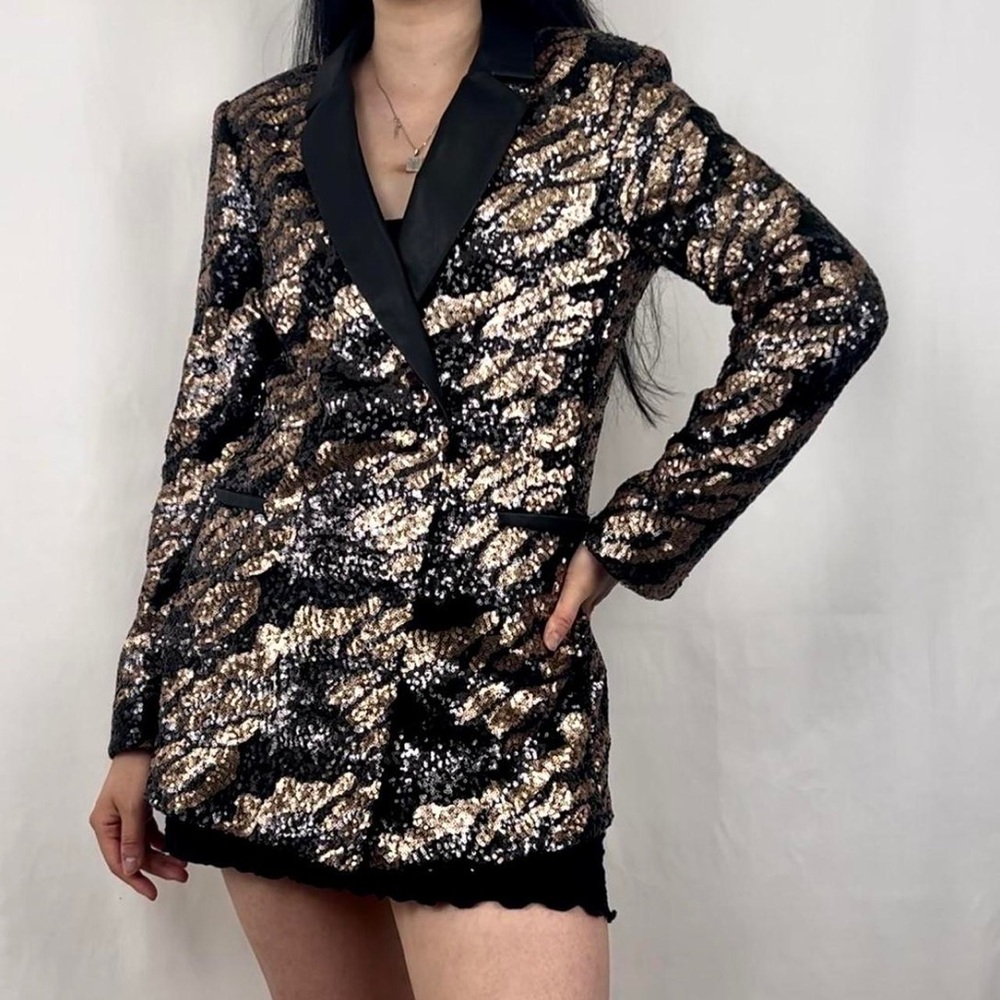 BCBG Maxazria NWOT Sequin Leopard Print Statement Faux Leather Blazer